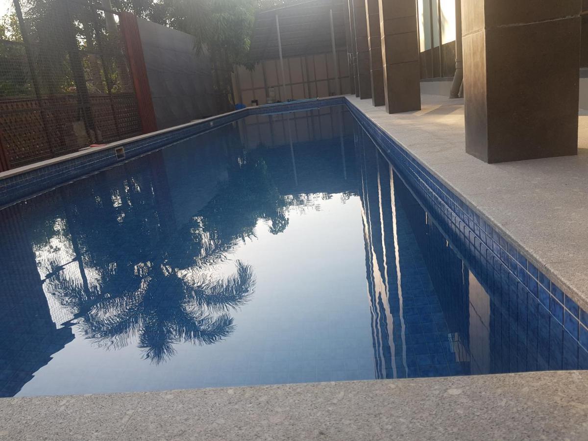 Airport Avenue Hotel Gyogon Exterior foto